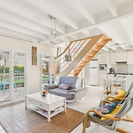 Maison 6 Pers, A 400 M, Jardin Prive Tatil Evi Batz-sur-Mer